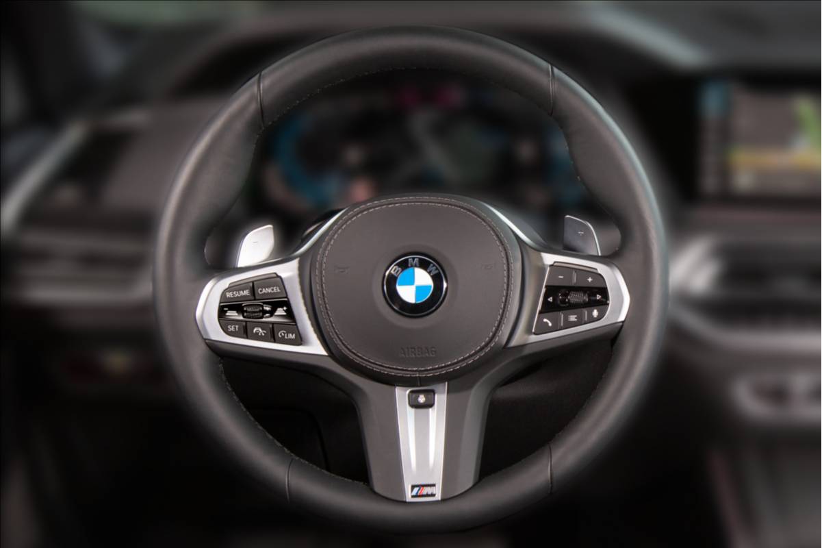 BMW 118i F40 specs, quarter mile, lap times, performance data